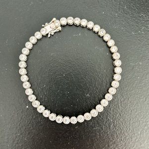 925 Sterling Silver Cubic Zirconia CZ 7 Inch Tennis Bracelet NWOT